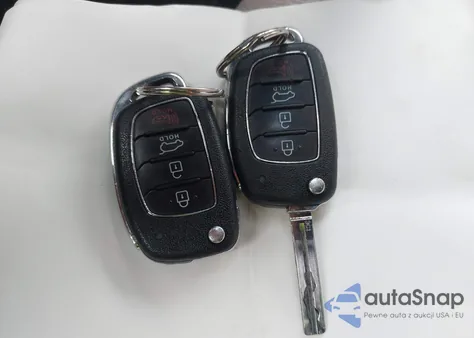 2016 Hyundai Tucson Se z USA, uszkodzony, nr VIN KM8J33A48GU238076